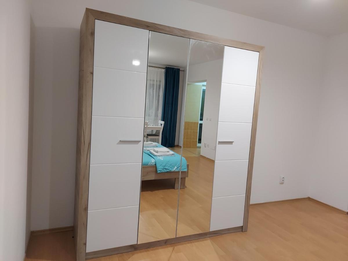 Bya Dream Village Iasi Eksteriør billede